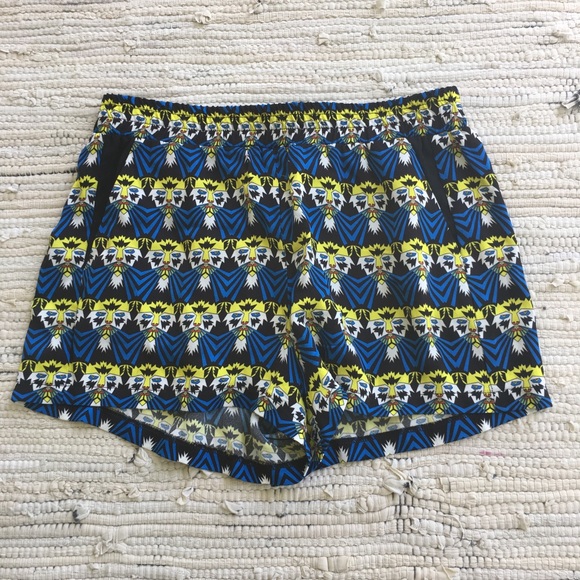 8pm Geo Tiger Shorts - Picture 7 of 7